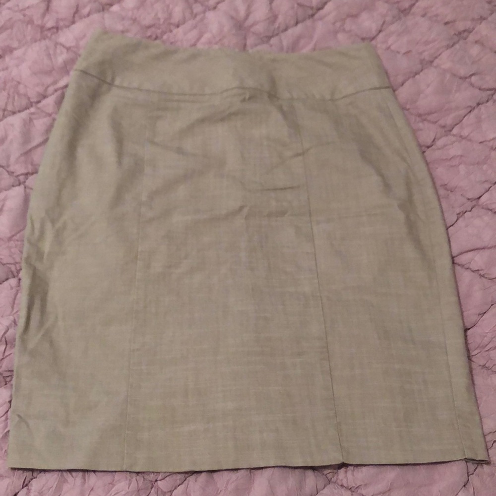 Khaki/beige pencil skirt